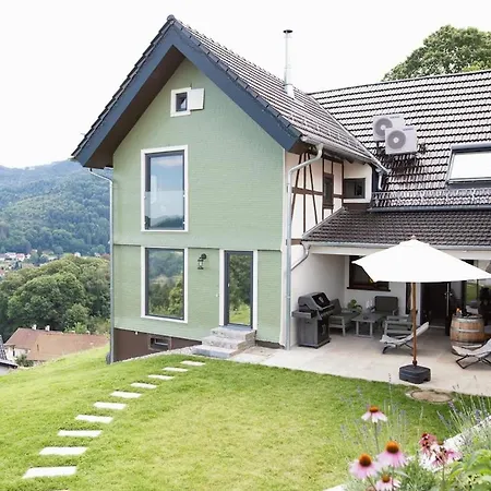 Casa de Férias Haus Am Berg Inkl Privat Pool Wellness Bühlertal