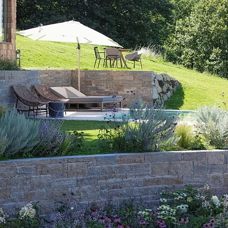 Casa de Férias Haus Am Berg Inkl Privat Pool Wellness *