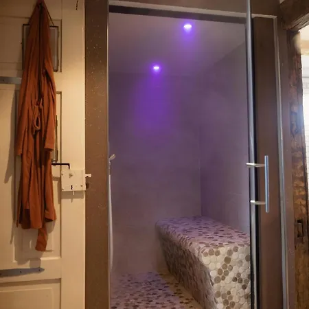 Casa de Férias Haus Am Berg Inkl Privat Pool Wellness